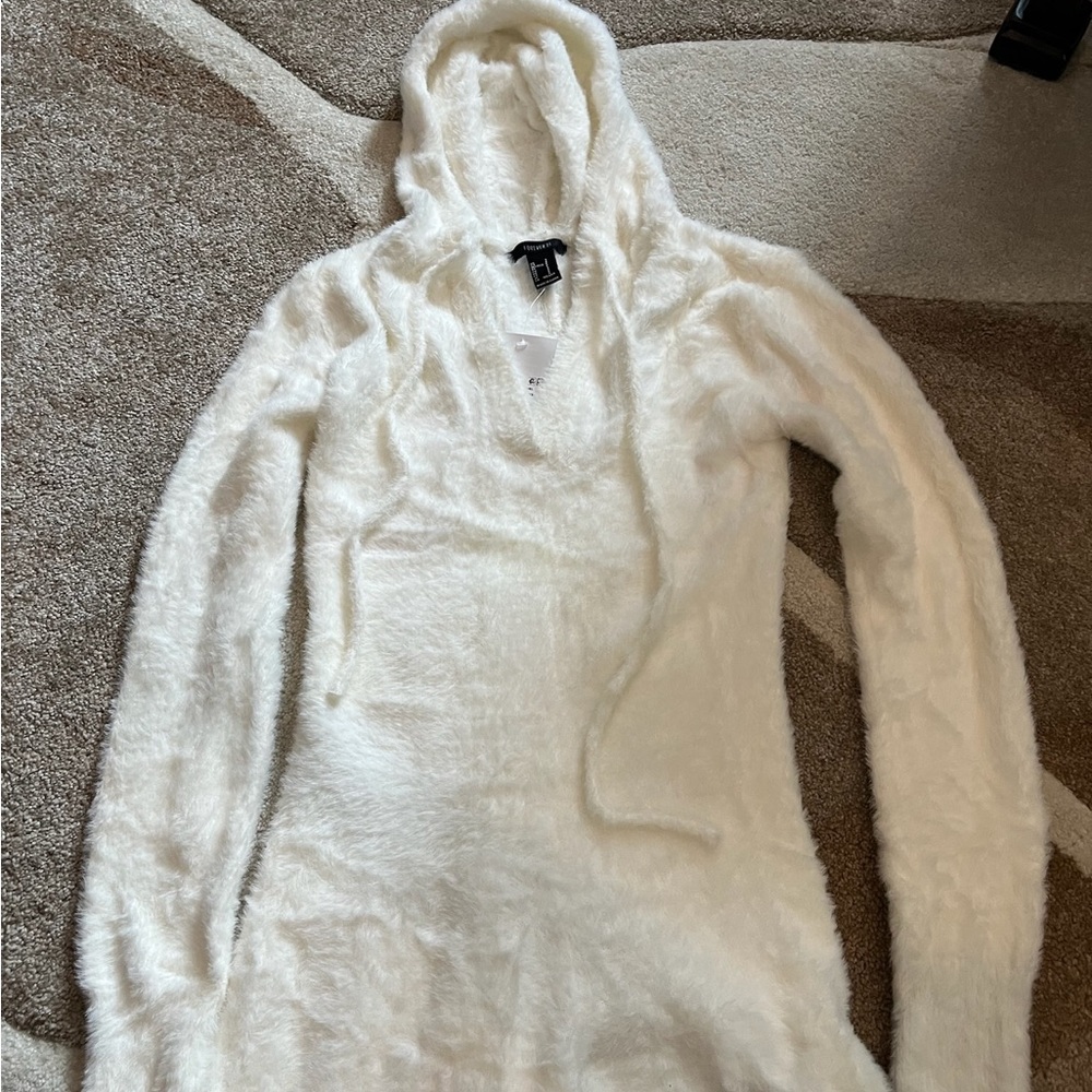 Forever 21 Cream Fuzzy Hooded Sweater